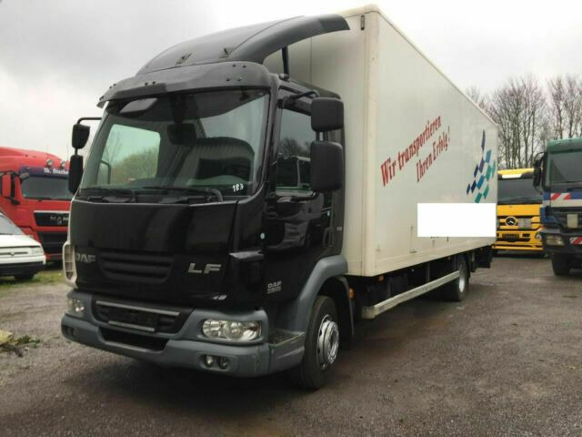 DAF LF 45-250 Koffer E5 EEV LBW Klima AHK - Kapalı kasa kamyon: fotoğraf 1 DAF LF 45-250 Koffer E5 EEV LBW Klima AHK - Kapalı kasa kamyon: fotoğraf 1