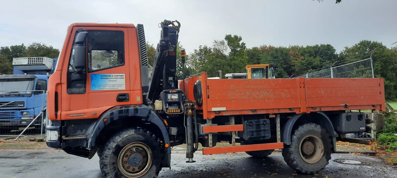 Iveco ML110-220 4x4 mit Kran+Funk - Sal/ Açık kasa kamyon, Vinçli kamyon: fotoğraf 3 Iveco ML110-220 4x4 mit Kran+Funk - Sal/ Açık kasa kamyon, Vinçli kamyon: fotoğraf 3