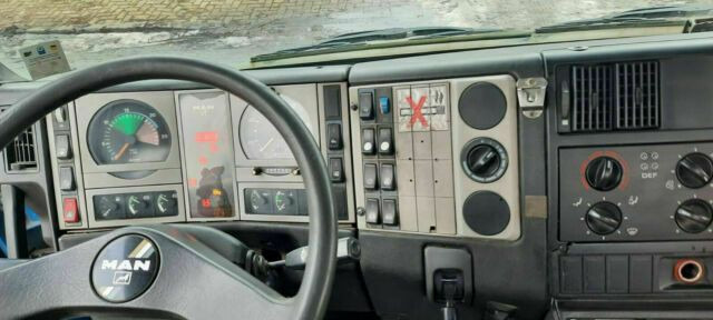 MAN 26.314K 6x2 Blatt/Luft Diff/Sperre - Kancalı yükleyici kamyon: fotoğraf 5 MAN 26.314K 6x2 Blatt/Luft Diff/Sperre - Kancalı yükleyici kamyon: fotoğraf 5