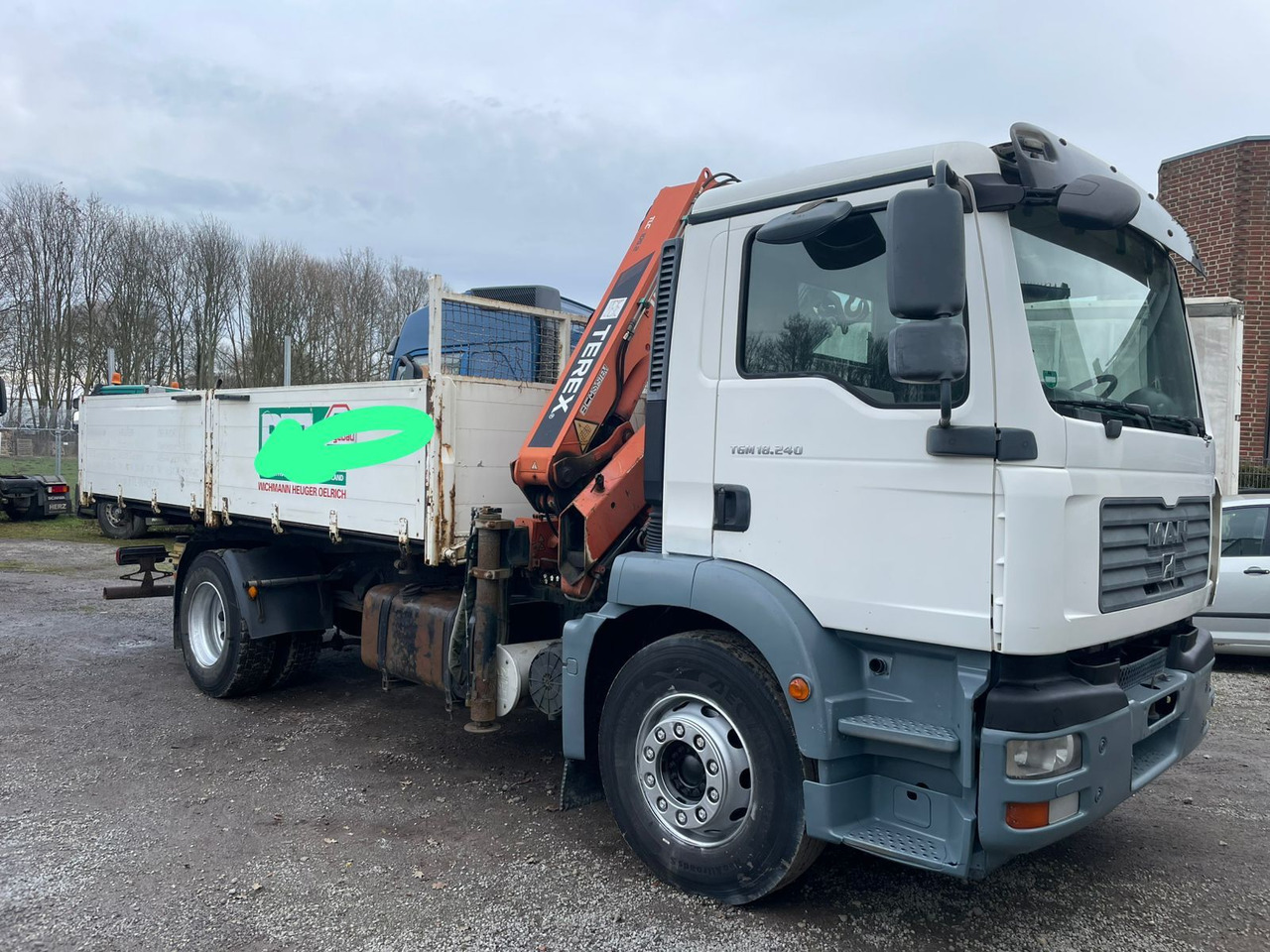 MAN TGM 18.240PS 4x2 3.S-Kipper mit Kran - Damperli kamyon, Vinçli kamyon: fotoğraf 4 MAN TGM 18.240PS 4x2 3.S-Kipper mit Kran - Damperli kamyon, Vinçli kamyon: fotoğraf 4