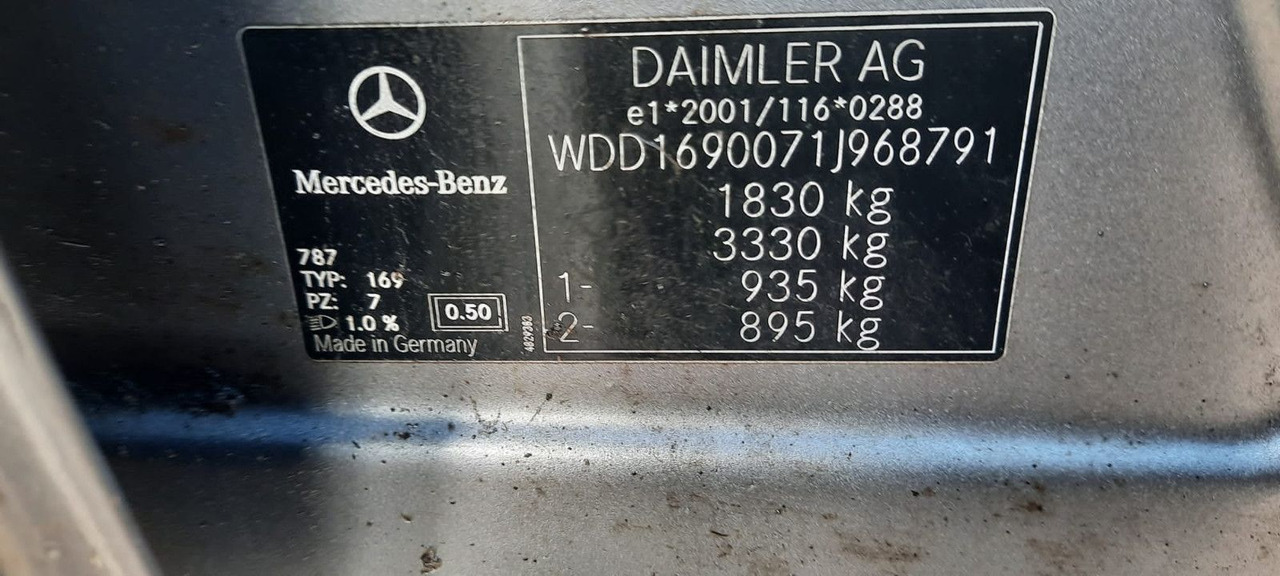 Mercedes-Benz A 180 A 180 CDI AVANTGARDE - Sedan araba: fotoğraf 4 Mercedes-Benz A 180 A 180 CDI AVANTGARDE - Sedan araba: fotoğraf 4
