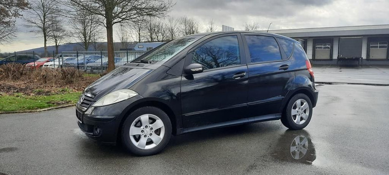 Mercedes-Benz A-Klasse 180 CDI AVANTGARDE - Binek araba: fotoğraf 1 Mercedes-Benz A-Klasse 180 CDI AVANTGARDE - Binek araba: fotoğraf 1