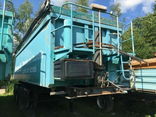 Reisch SKI 24 32 Kubik Mulde German Fahrzeug - Damperli dorse: fotoğraf 1 Reisch SKI 24 32 Kubik Mulde German Fahrzeug - Damperli dorse: fotoğraf 1