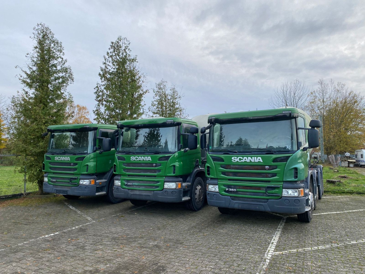 Scania 2x P360 Betonmischer 8x4 Blatt/Blatt E6 2 stück - Transmikser: fotoğraf 2 Scania 2x P360 Betonmischer 8x4 Blatt/Blatt E6 2 stück - Transmikser: fotoğraf 2