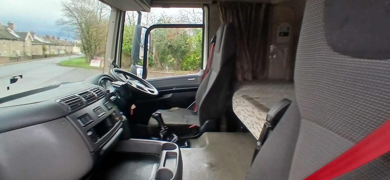 Refrijeratör kamyon 2014 DAF CF 330 Refrigerated Truck: fotoğraf 23