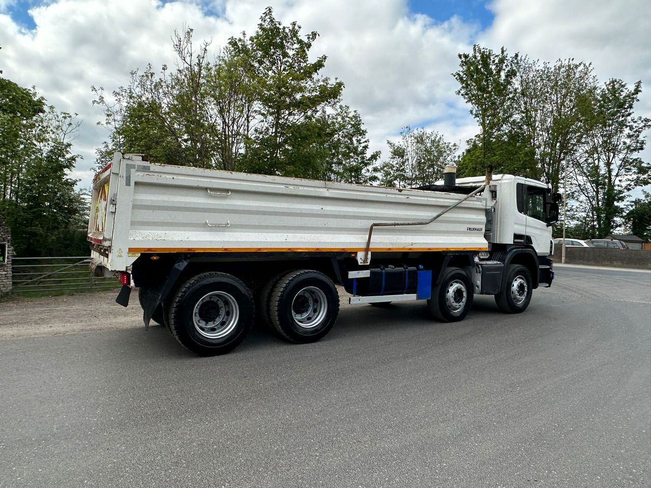 Damperli kamyon 2015 Scania P410 Tipper Truck: fotoğraf 14