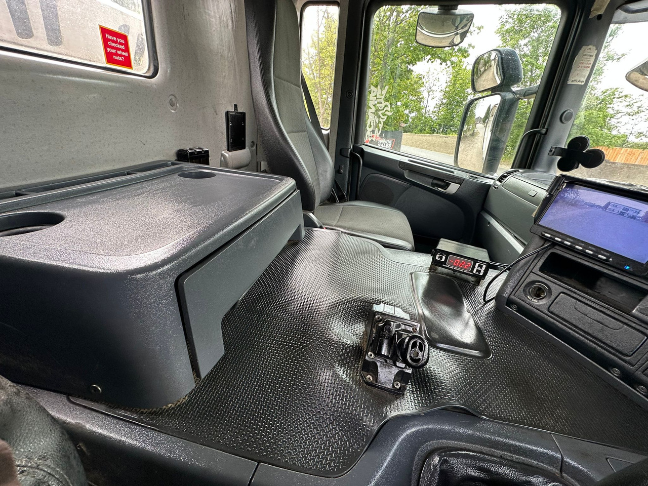 Damperli kamyon 2015 Scania P410 Tipper Truck: fotoğraf 29