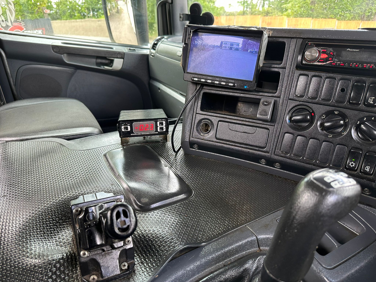 Damperli kamyon 2015 Scania P410 Tipper Truck: fotoğraf 27