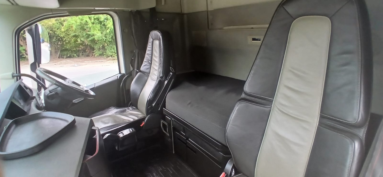 Çekici 2015 Volvo FH 500 Tractor Unit: fotoğraf 26