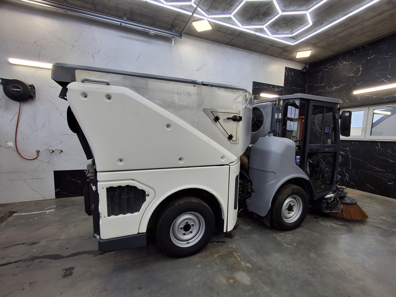 Hako Citymaster 1600 Euro 6 PM 2.5 Zamiatarka Kehrmaschine - Yol süpürme aracı: fotoğraf 5 Hako Citymaster 1600 Euro 6 PM 2.5 Zamiatarka Kehrmaschine - Yol süpürme aracı: fotoğraf 5