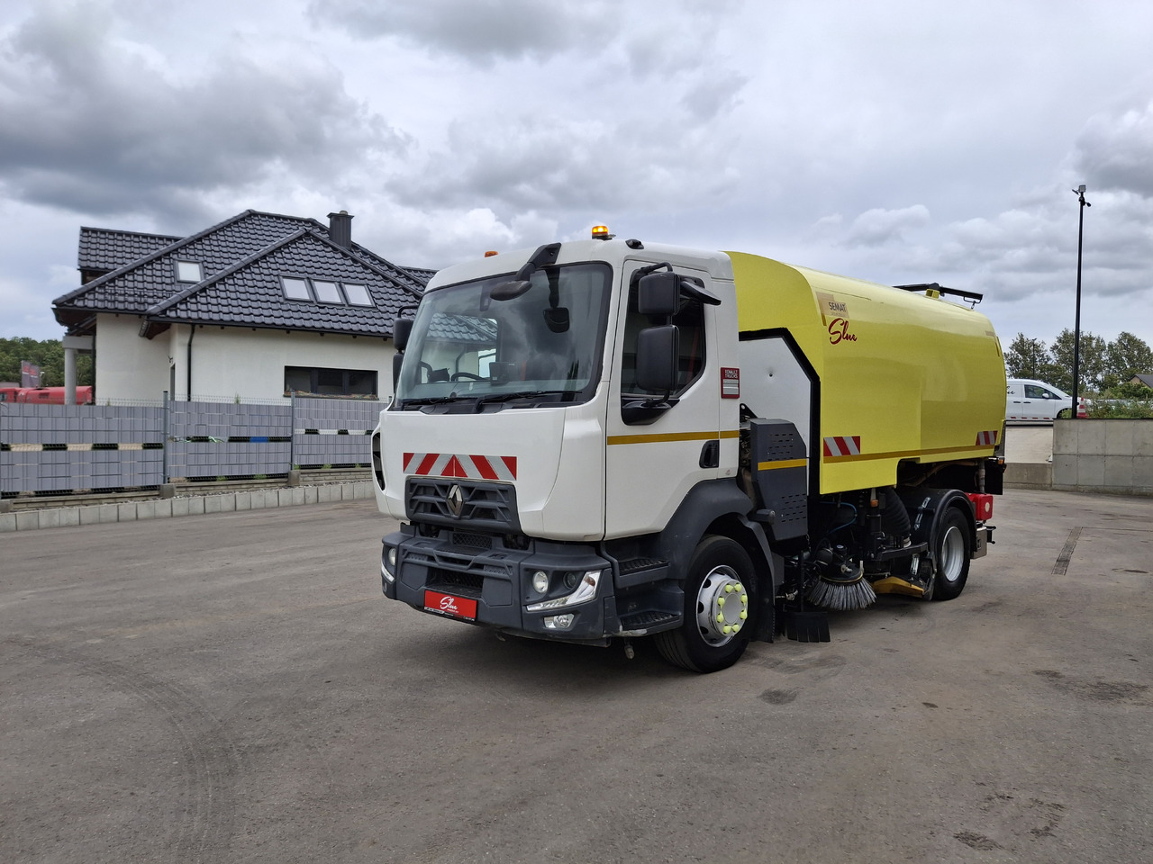 RENAULT D16 Zamiatarka Kehrmaschine SEMAT Zoeller FAUN Karcher Szczotki L/R Hydrostat Euro 6 PM10 Rura Do Liści - Yol süpürme aracı: fotoğraf 3 RENAULT D16 Zamiatarka Kehrmaschine SEMAT Zoeller FAUN Karcher Szczotki L/R Hydrostat Euro 6 PM10 Rura Do Liści - Yol süpürme aracı: fotoğraf 3