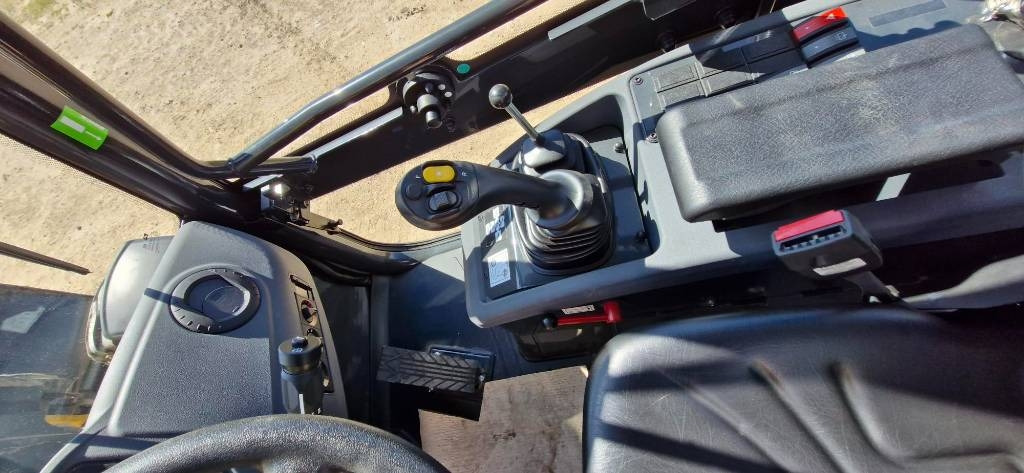 Komatsu WA 70  finansal kiralama Komatsu WA 70: fotoğraf 11