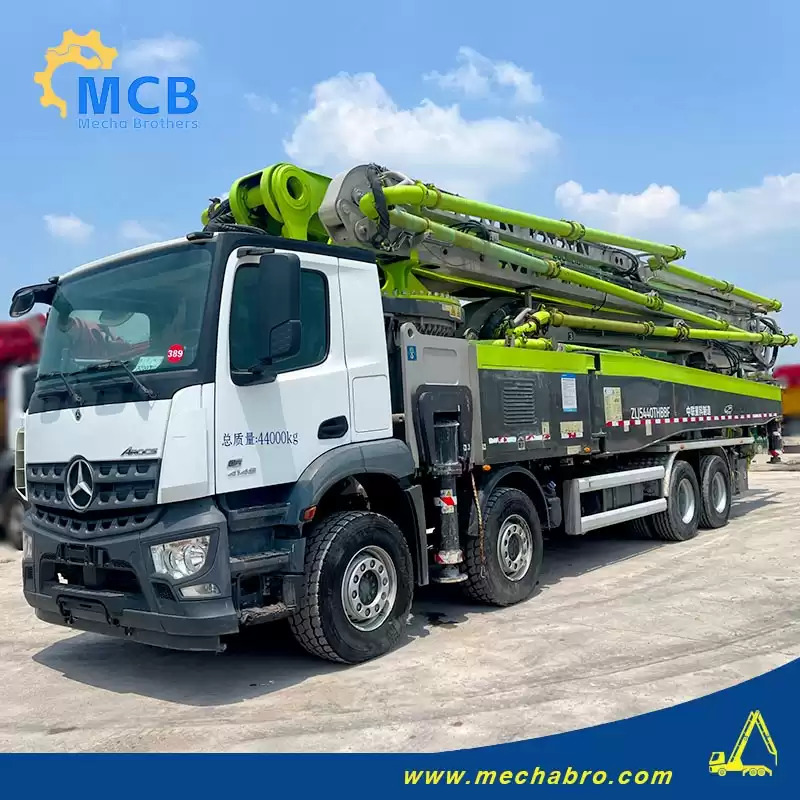 Zoomlion ZLJ5440THBBF - Mobil beton pompası: fotoğraf 1 Zoomlion ZLJ5440THBBF - Mobil beton pompası: fotoğraf 1