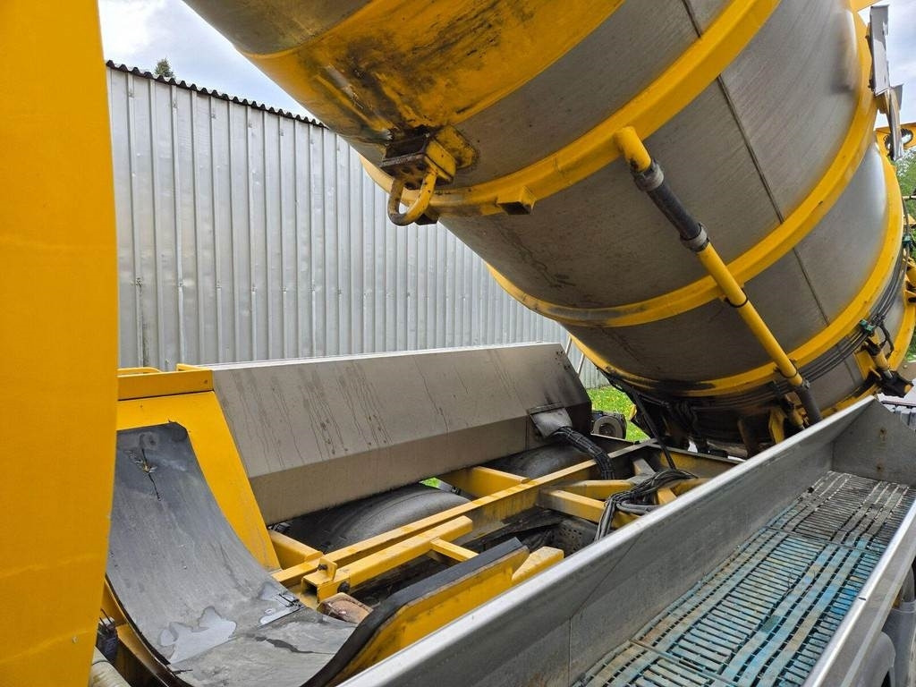 Scania R420 6X2 ADR AMPHITECH VORTEX 13m³ - Vidanjör: fotoğraf 3 Scania R420 6X2 ADR AMPHITECH VORTEX 13m³ - Vidanjör: fotoğraf 3