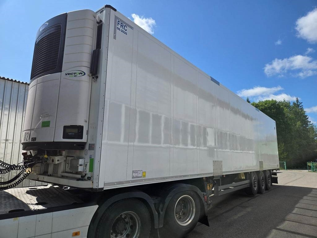 Schmitz Cargobull SKO 24/L-13.4 FP45 COOL DOUBLE STOCK - Frigorifik dorse: fotoğraf 1 Schmitz Cargobull SKO 24/L-13.4 FP45 COOL DOUBLE STOCK - Frigorifik dorse: fotoğraf 1