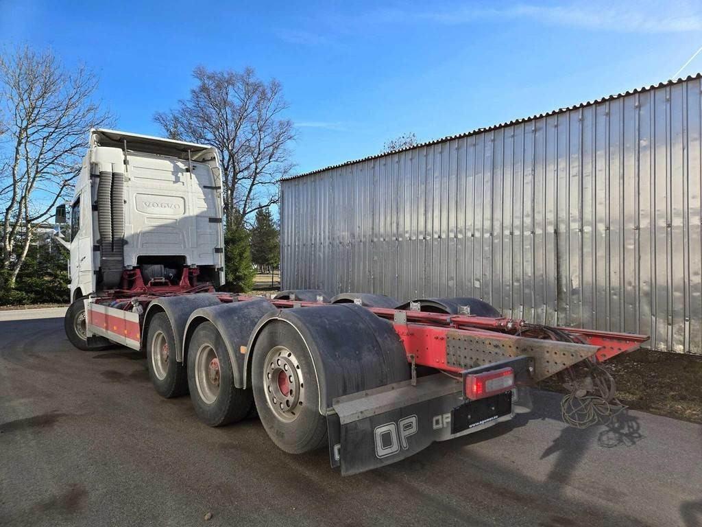 Volvo FH540 8X4 CHASSY - Şasi kamyon: fotoğraf 2 Volvo FH540 8X4 CHASSY - Şasi kamyon: fotoğraf 2