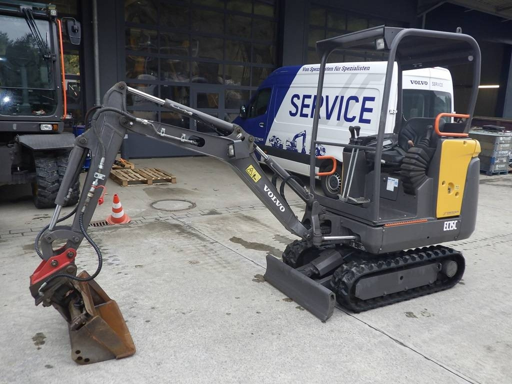 Volvo EC 15 C - Mini ekskavatör: fotoğraf 1 Volvo EC 15 C - Mini ekskavatör: fotoğraf 1