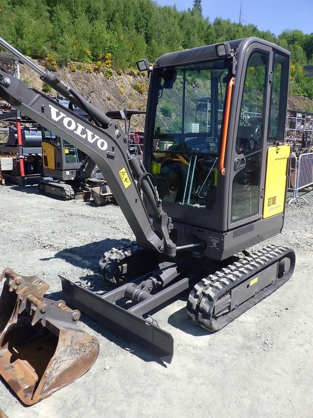Volvo EC 18 E - Mini ekskavatör: fotoğraf 2 Volvo EC 18 E - Mini ekskavatör: fotoğraf 2