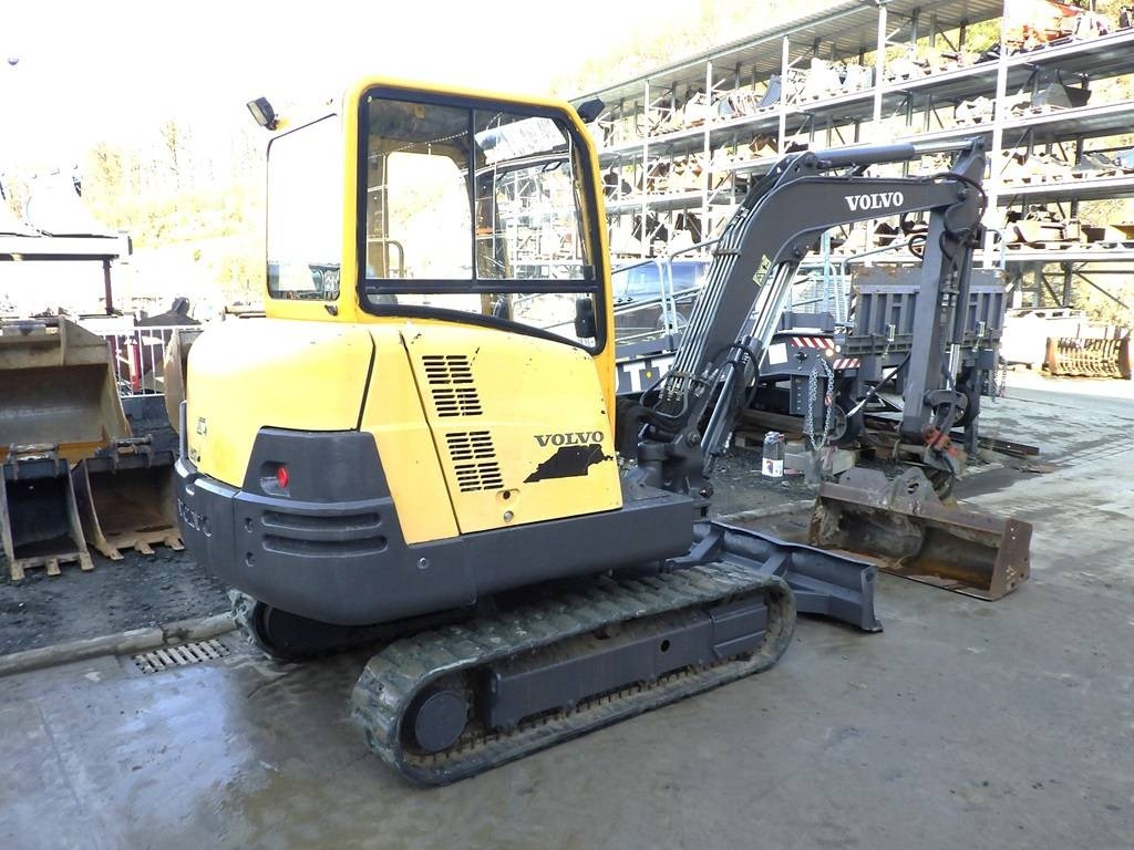 Volvo EC 35 - Mini ekskavatör: fotoğraf 5 Volvo EC 35 - Mini ekskavatör: fotoğraf 5