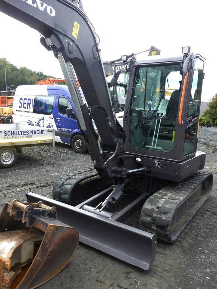 Volvo ECR 58 F - Mini ekskavatör: fotoğraf 2 Volvo ECR 58 F - Mini ekskavatör: fotoğraf 2