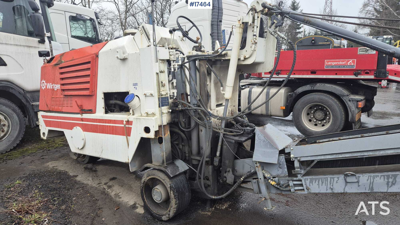 Asphalt milling machine WIRTGEN W-500 (1993) - Asfalt freze: fotoğraf 3 Asphalt milling machine WIRTGEN W-500 (1993) - Asfalt freze: fotoğraf 3