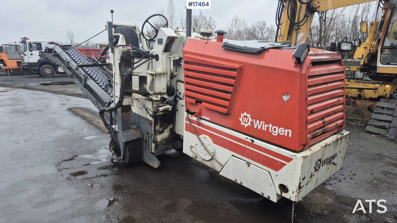 Asphalt milling machine WIRTGEN W-500 (1993) - Asfalt freze: fotoğraf 1 Asphalt milling machine WIRTGEN W-500 (1993) - Asfalt freze: fotoğraf 1
