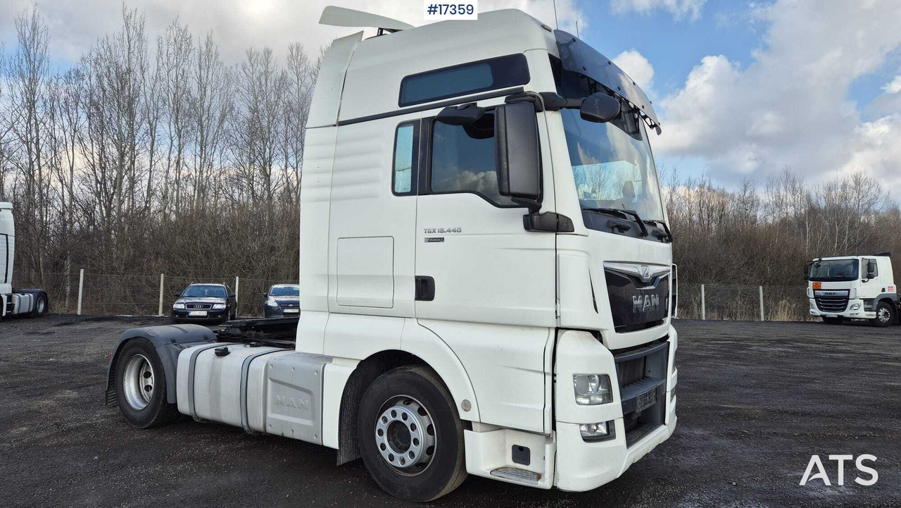 Truck tractor MAN TGX 18.440 EfficientLine 2 (2016) - Çekici: fotoğraf 2 Truck tractor MAN TGX 18.440 EfficientLine 2 (2016) - Çekici: fotoğraf 2