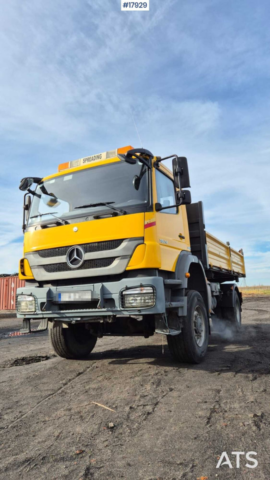 Mercedes-Benz 1824 4x4 dump truck (2005) - Diğer araçlar: fotoğraf 4 Mercedes-Benz 1824 4x4 dump truck (2005) - Diğer araçlar: fotoğraf 4