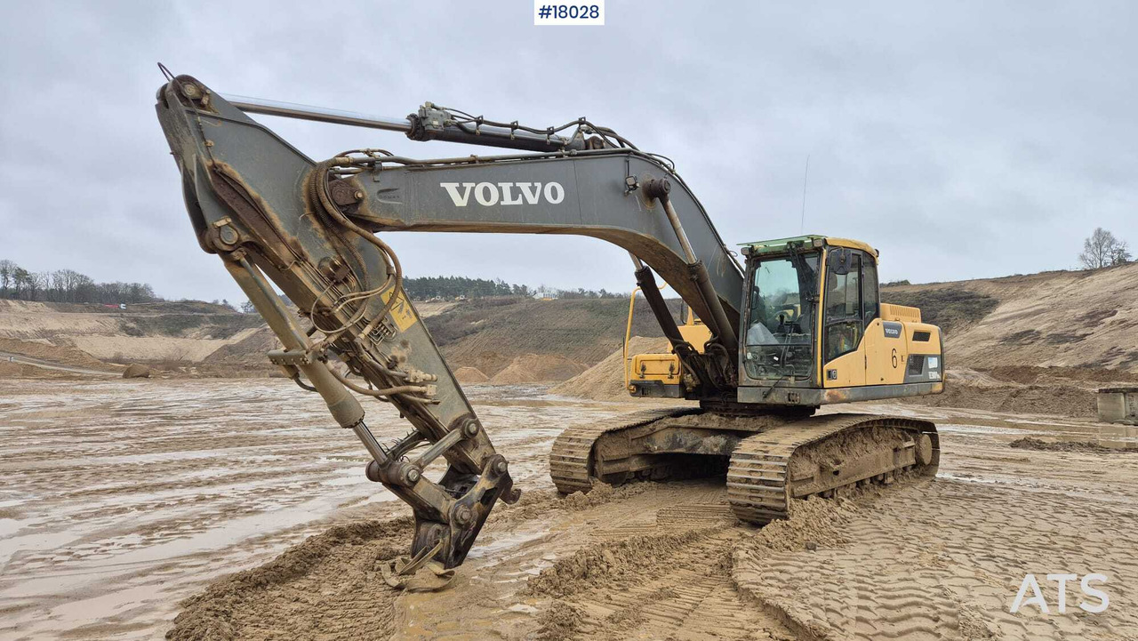 VOLVO EC 300D NL crawler excavator (2014) - Paletli ekskavatör: fotoğraf 1 VOLVO EC 300D NL crawler excavator (2014) - Paletli ekskavatör: fotoğraf 1