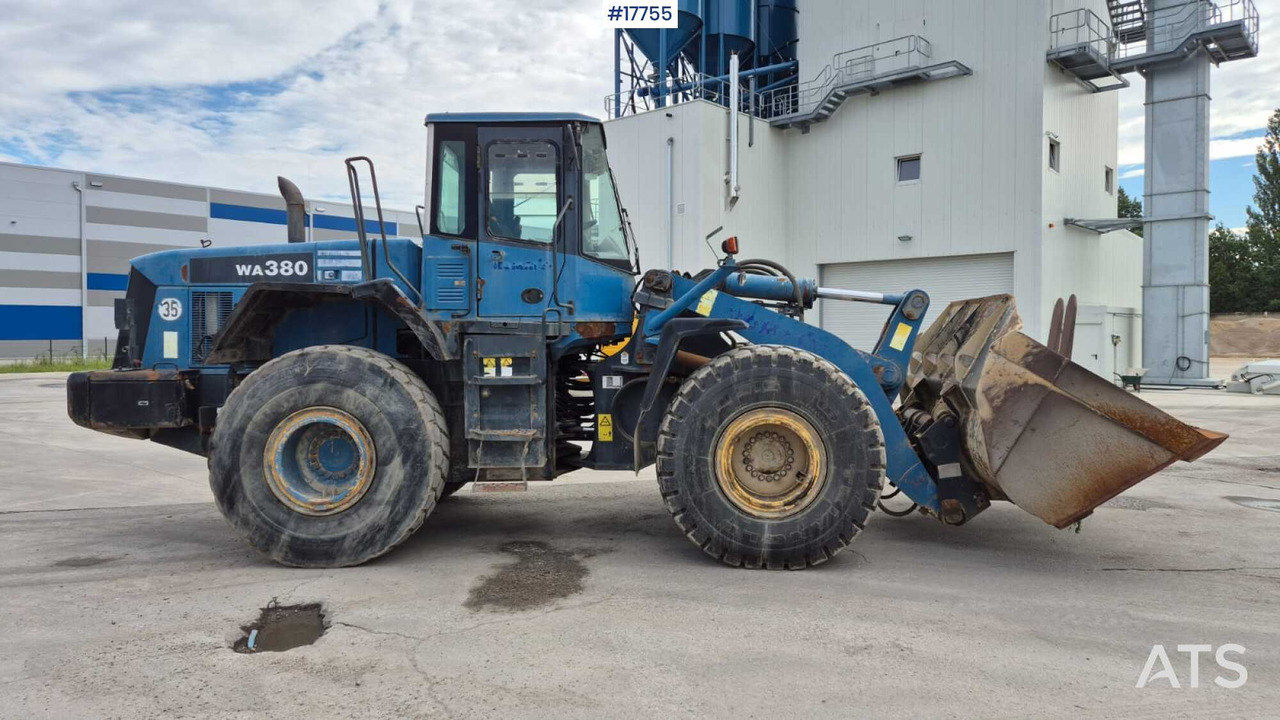 Wheel loader KOMATSU WA380 5H (2002) - Tekerlekli yükleyici: fotoğraf 3 Wheel loader KOMATSU WA380 5H (2002) - Tekerlekli yükleyici: fotoğraf 3