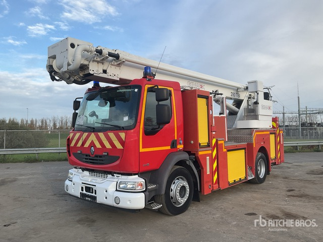 2009 Renault Midlum 280 4x2 C/W 2009 Gimaex 280 Boom Lift Fire Truck - İtfaiye aracı: fotoğraf 2 2009 Renault Midlum 280 4x2 C/W 2009 Gimaex 280 Boom Lift Fire Truck - İtfaiye aracı: fotoğraf 2
