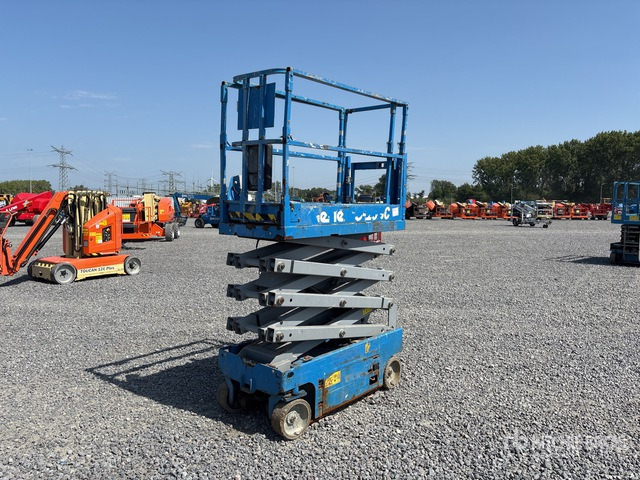 2015 Genie GS-1930 Electric Scissor Lift - Makasli platform: fotoğraf 2 2015 Genie GS-1930 Electric Scissor Lift - Makasli platform: fotoğraf 2