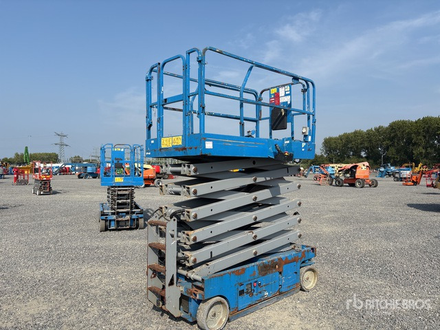 2015 Genie GS-4047 Electric Scissor Lift - Makasli platform: fotoğraf 2 2015 Genie GS-4047 Electric Scissor Lift - Makasli platform: fotoğraf 2