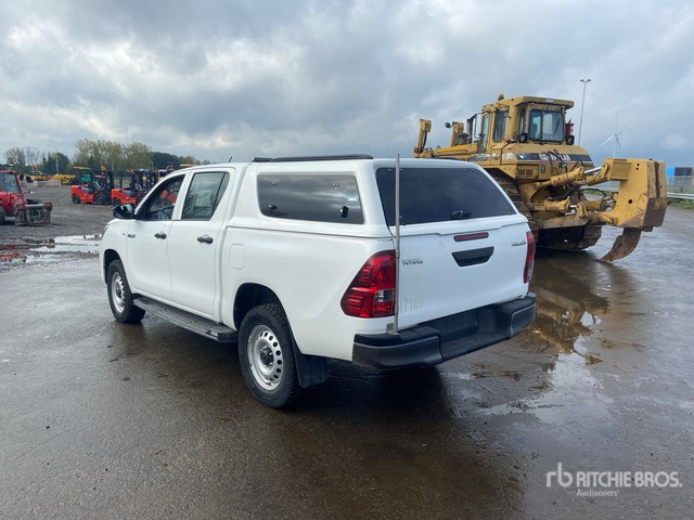2018 Toyota Hilux 4x4 Crew Cab Pickup - Pikap: fotoğraf 3 2018 Toyota Hilux 4x4 Crew Cab Pickup - Pikap: fotoğraf 3