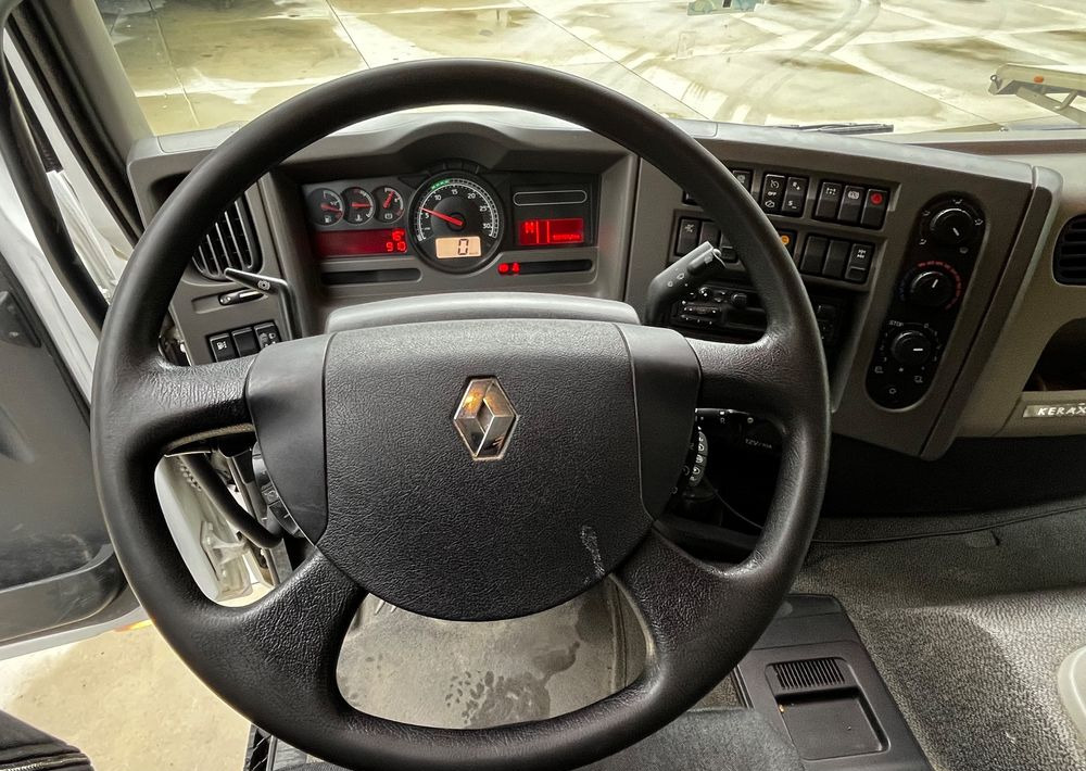 Renault Kerax 380 EEV // Skrzynia Burtowa // HIAB XS166 Hipro + Radio // Zwolnice // // - Sal/ Açık kasa kamyon, Vinçli kamyon: fotoğraf 5 Renault Kerax 380 EEV // Skrzynia Burtowa // HIAB XS166 Hipro + Radio // Zwolnice // // - Sal/ Açık kasa kamyon, Vinçli kamyon: fotoğraf 5