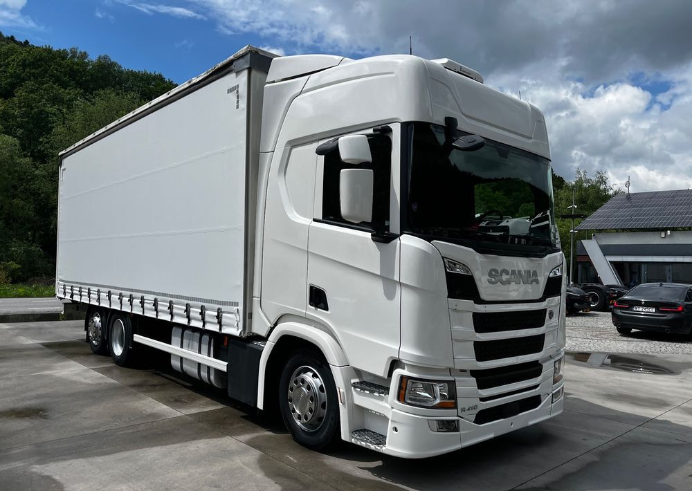 Scania R410 // 2018 Rok 6x2 // Retarder // Automat // Led // Navi // 77 // - Tenteli kamyon: fotoğraf 3 Scania R410 // 2018 Rok 6x2 // Retarder // Automat // Led // Navi // 77 // - Tenteli kamyon: fotoğraf 3