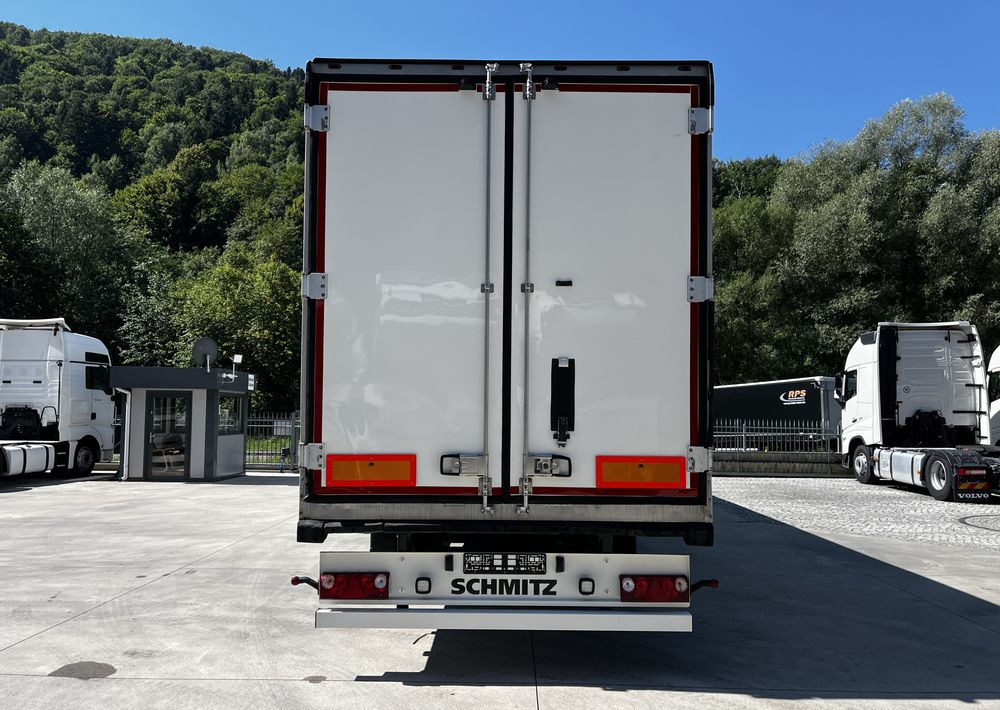 Schmitz Cargobull Chłodnia // 2010 Rok // 2 osie podnoszone // Doppelstock // Kosz paletowy // - Frigorifik dorse: fotoğraf 2 Schmitz Cargobull Chłodnia // 2010 Rok // 2 osie podnoszone // Doppelstock // Kosz paletowy // - Frigorifik dorse: fotoğraf 2