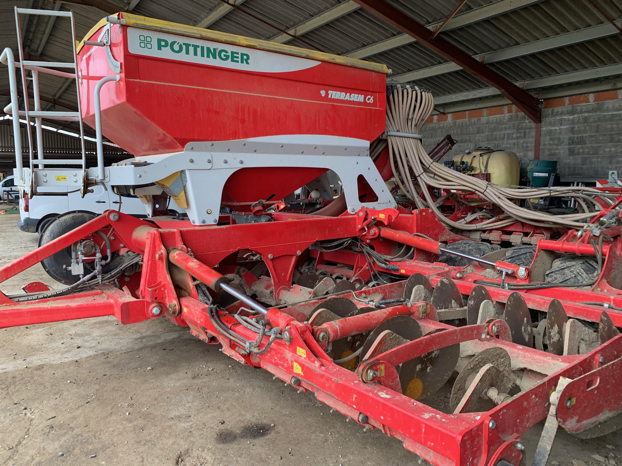 POTTINGER Terrasem C6 Artis-Plus - Hassas ekim makinesi: fotoğraf 1 POTTINGER Terrasem C6 Artis-Plus - Hassas ekim makinesi: fotoğraf 1