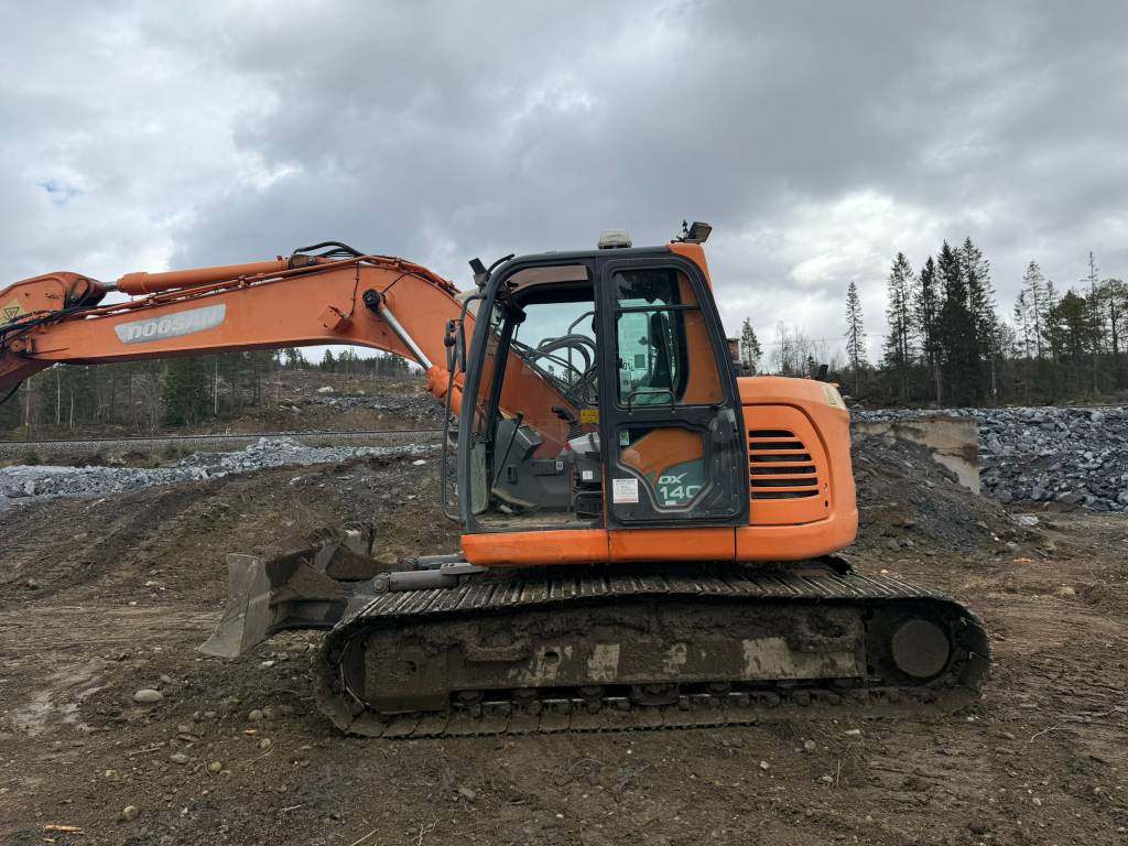 Doosan DX 140 LCR - Paletli ekskavatör: fotoğraf 3 Doosan DX 140 LCR - Paletli ekskavatör: fotoğraf 3