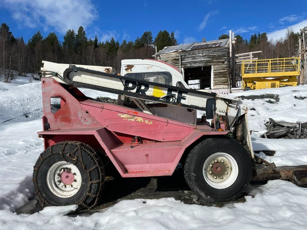 Merlo SM25 - Teleskopik yükleyici: fotoğraf 5 Merlo SM25 - Teleskopik yükleyici: fotoğraf 5