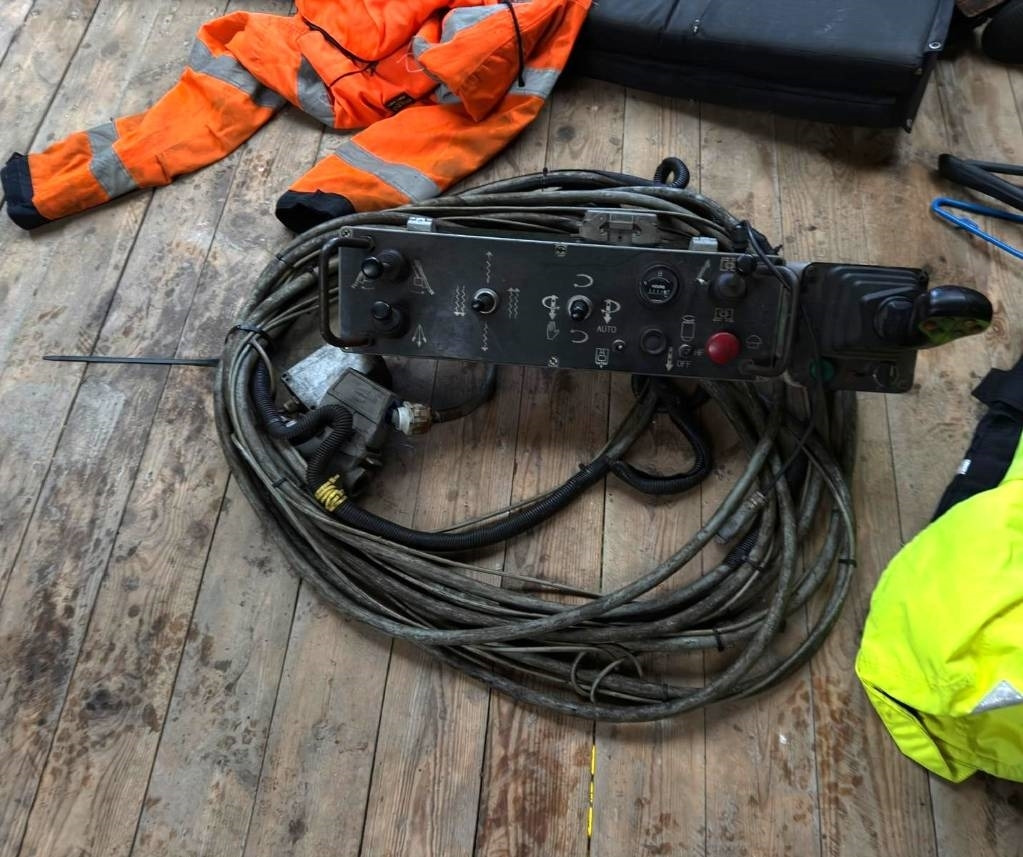 Montabert X- Tend HC 109 hammer - Burgu makinesi: fotoğraf 5 Montabert X- Tend HC 109 hammer - Burgu makinesi: fotoğraf 5