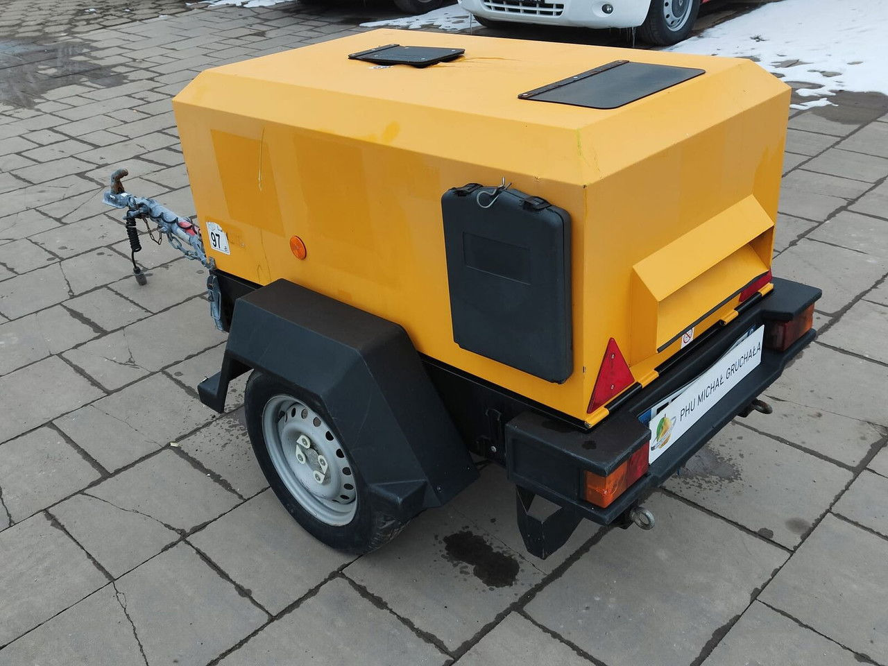 Doosan 7/20 - Hava kompresörü: fotoğraf 1 Doosan 7/20 - Hava kompresörü: fotoğraf 1