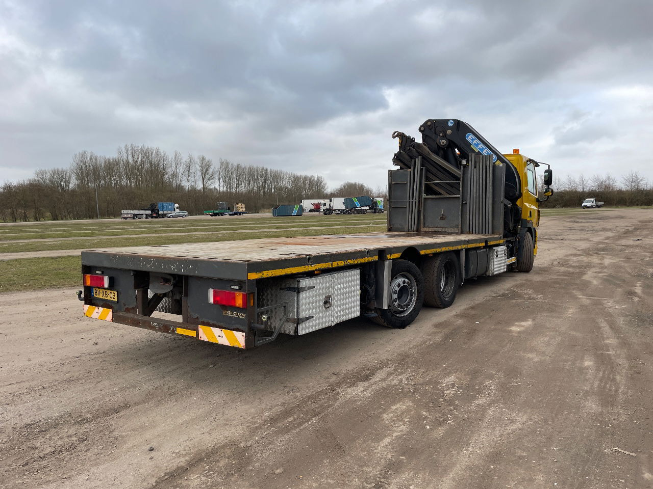 DAF 85.410 Met Effer 470 6s laadkraan ladekran loadercrane crane palfinger hiab - Vinçli kamyon: fotoğraf 4 DAF 85.410 Met Effer 470 6s laadkraan ladekran loadercrane crane palfinger hiab - Vinçli kamyon: fotoğraf 4