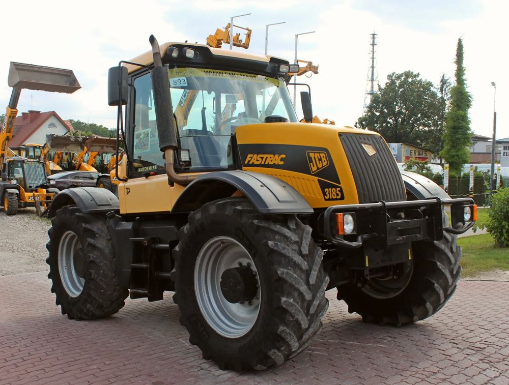 JCB Fastrac 3185 - Traktör: fotoğraf 1 JCB Fastrac 3185 - Traktör: fotoğraf 1