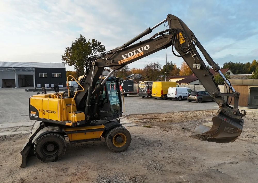 Tekerlekli ekskavatör Volvo EW 140C | ROTOTILT: fotoğraf 16