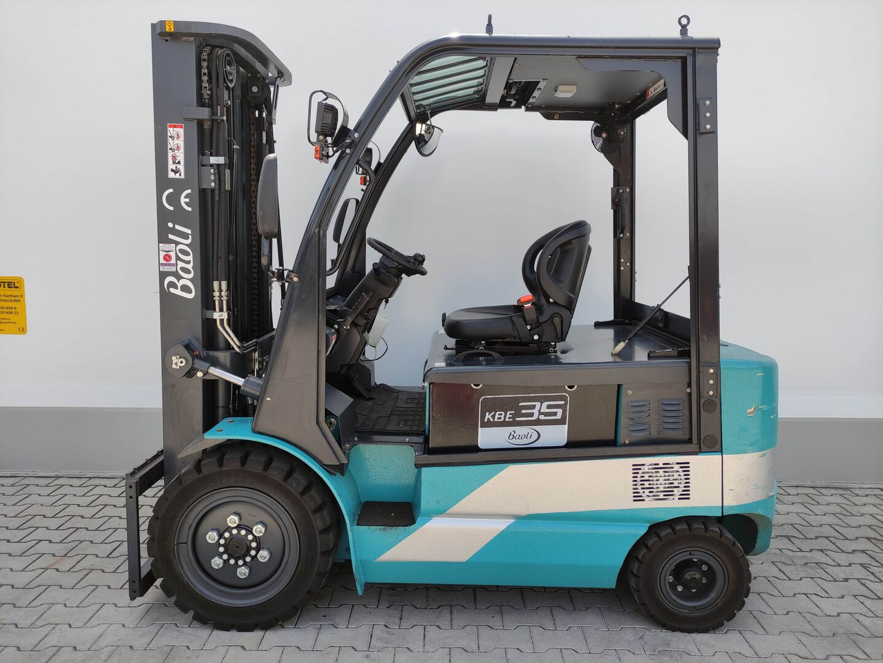 Baoli KBE35 - Elektrikli forklift: fotoğraf 1 Baoli KBE35 - Elektrikli forklift: fotoğraf 1