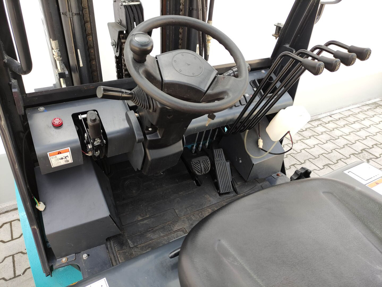 Baoli KBE35 - Elektrikli forklift: fotoğraf 5 Baoli KBE35 - Elektrikli forklift: fotoğraf 5