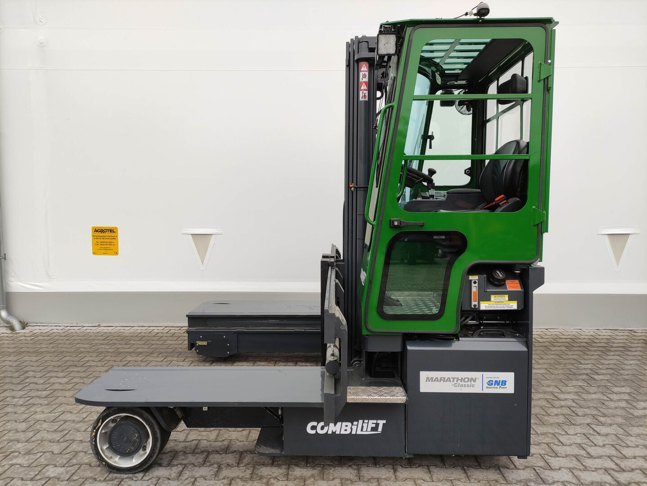 Combilift C5000ET - Elektrikli forklift: fotoğraf 1 Combilift C5000ET - Elektrikli forklift: fotoğraf 1