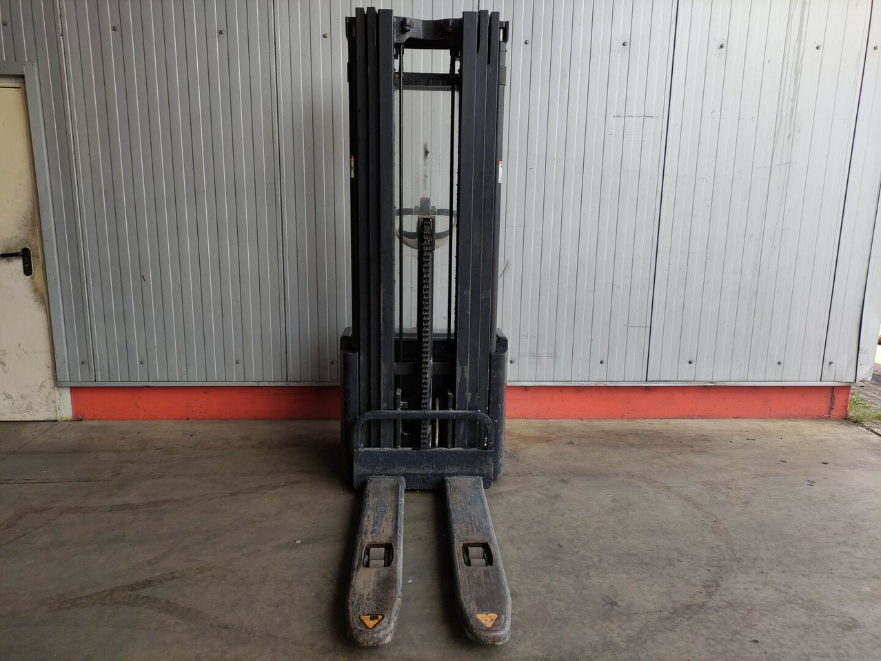 Crown WE2300-1.6-TT - Istif makinası: fotoğraf 3 Crown WE2300-1.6-TT - Istif makinası: fotoğraf 3