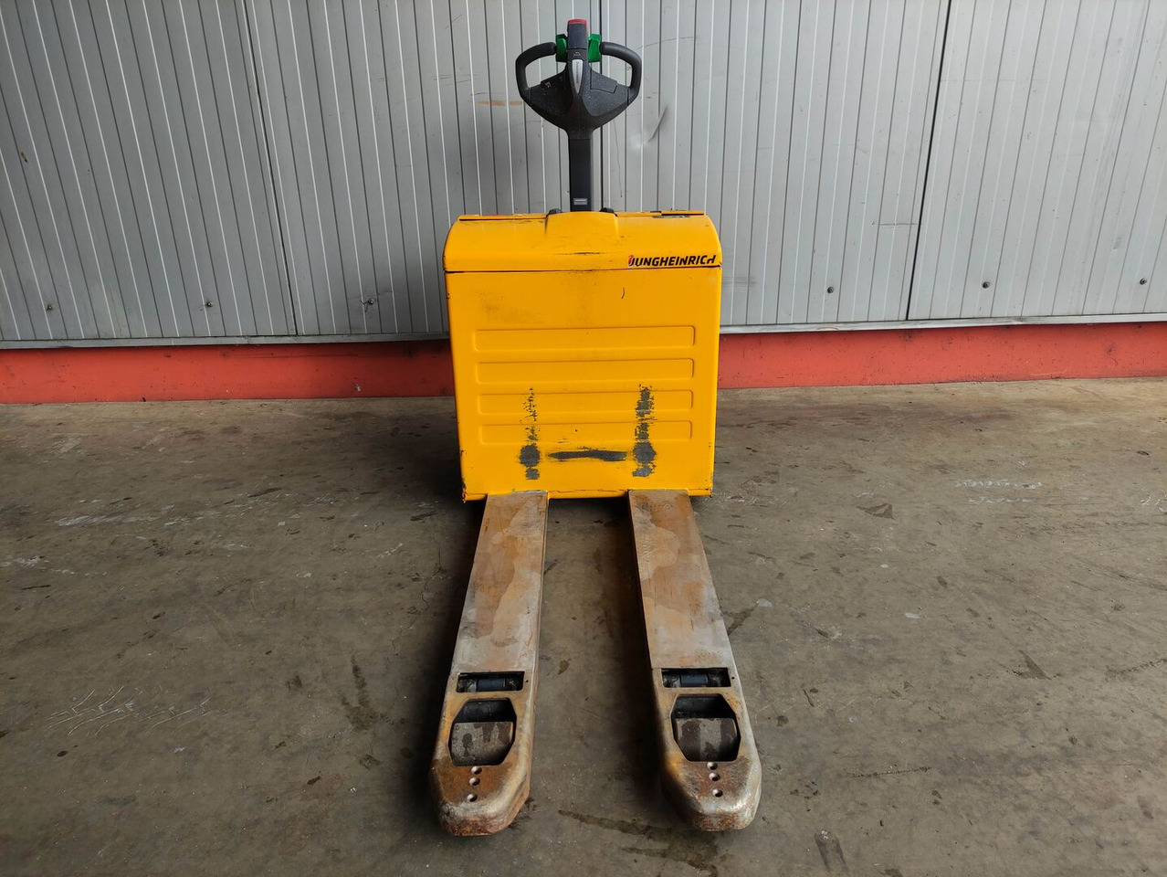 Jungheinrich EJE 120 - Kullanılan transpalet: fotoğraf 3 Jungheinrich EJE 120 - Kullanılan transpalet: fotoğraf 3